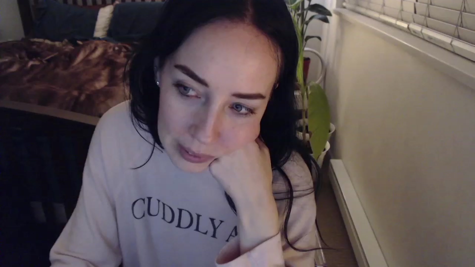 Gallery image thumbnail from AAAAAGHHHHHHH's myfreecams stream on, 01/15/2023, 04:43 image 15 of 20