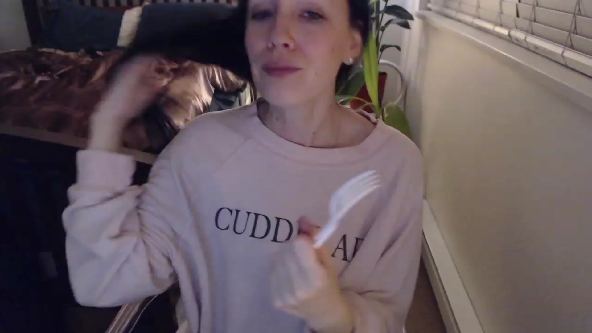Gallery image thumbnail from AAAAAGHHHHHHH's myfreecams stream on, 01/15/2023, 04:43 image 13 of 20