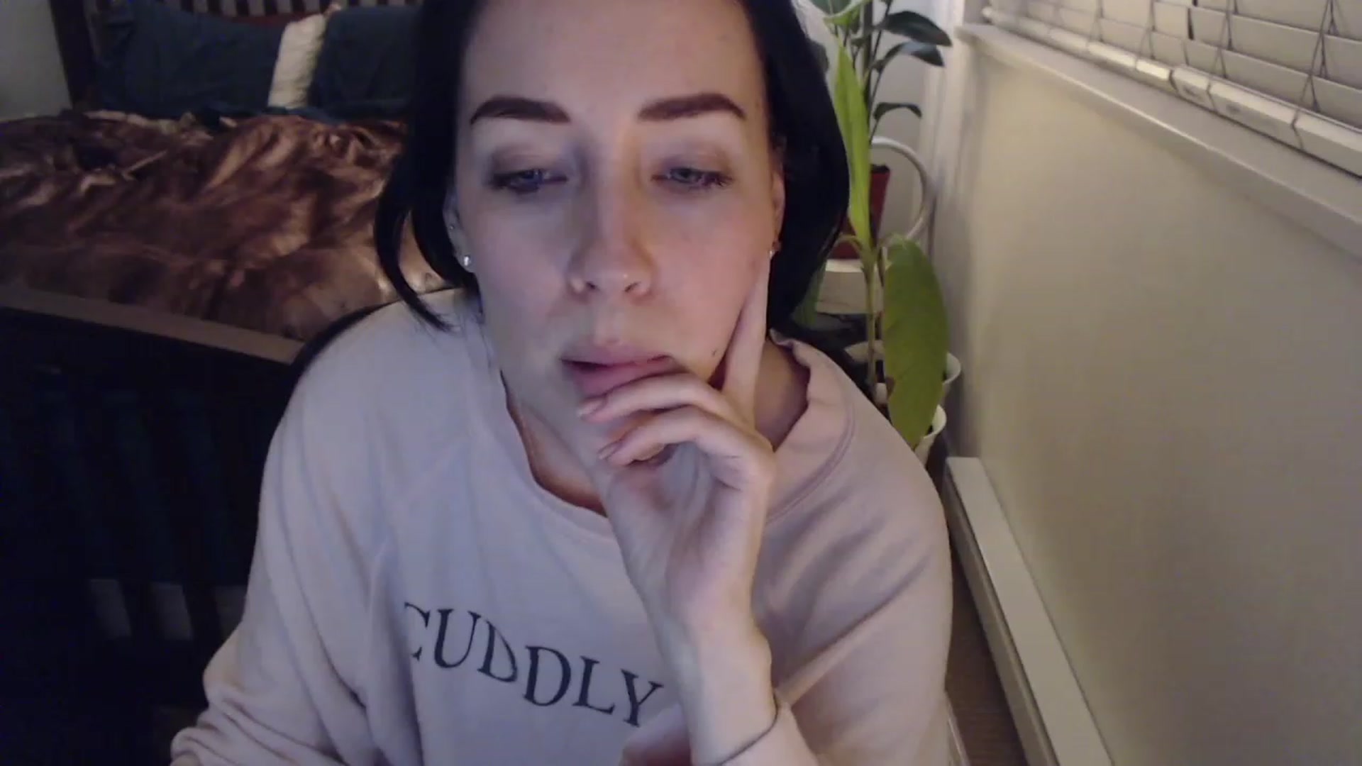 Gallery image thumbnail from AAAAAGHHHHHHH's myfreecams stream on, 01/15/2023, 04:43 image 20 of 20