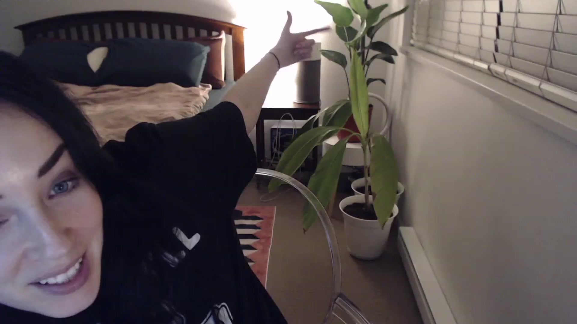 Gallery image thumbnail from AAAAAGHHHHHHH's myfreecams stream on, 01/16/2023, 05:20 image 15 of 20