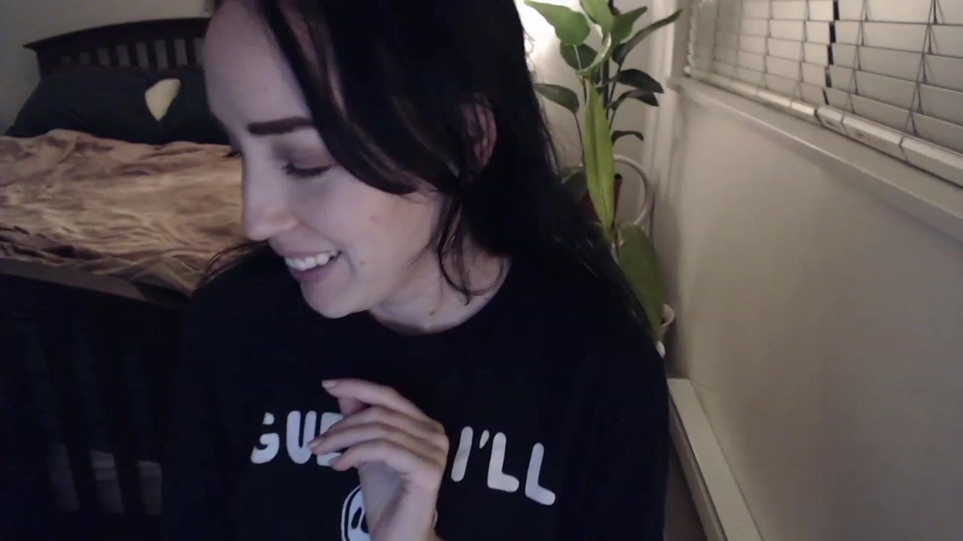 Gallery image thumbnail from AAAAAGHHHHHHH's myfreecams stream on, 01/16/2023, 05:20 image 4 of 20