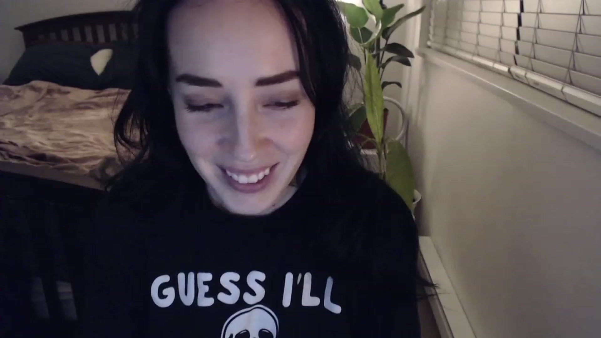 Gallery image thumbnail from AAAAAGHHHHHHH's myfreecams stream on, 01/16/2023, 05:20 image 8 of 20