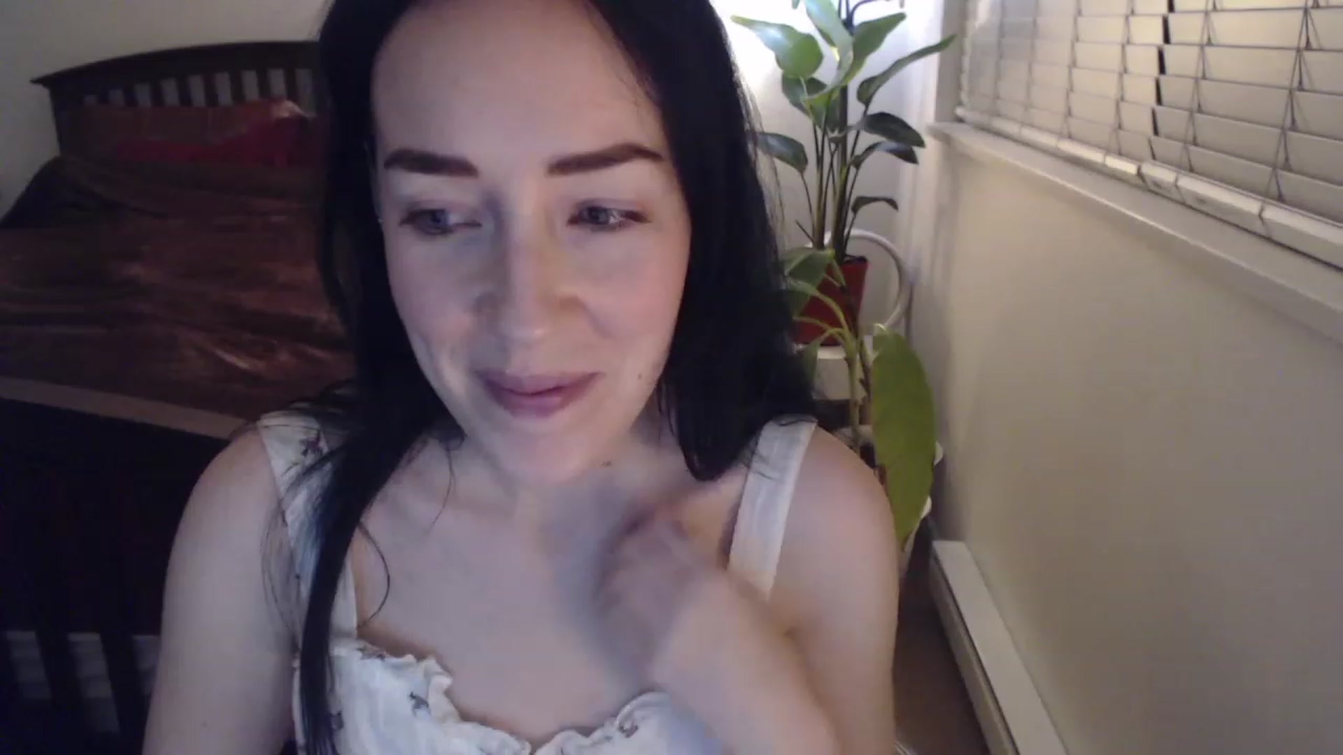 Gallery image thumbnail from AAAAAGHHHHHHH's myfreecams stream on, 01/23/2023, 04:26 image 12 of 20