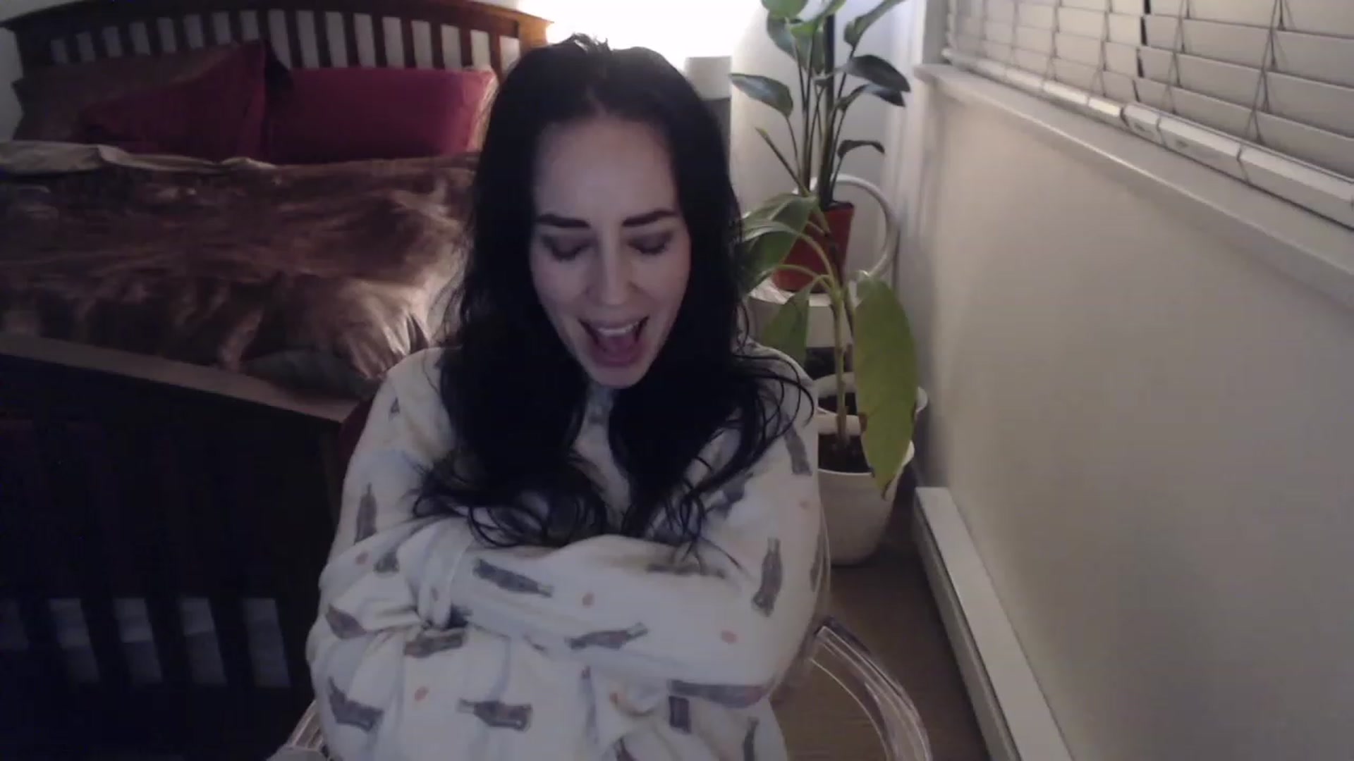 Gallery image thumbnail from AAAAAGHHHHHHH's myfreecams stream on, 01/29/2023, 05:40 image 20 of 20