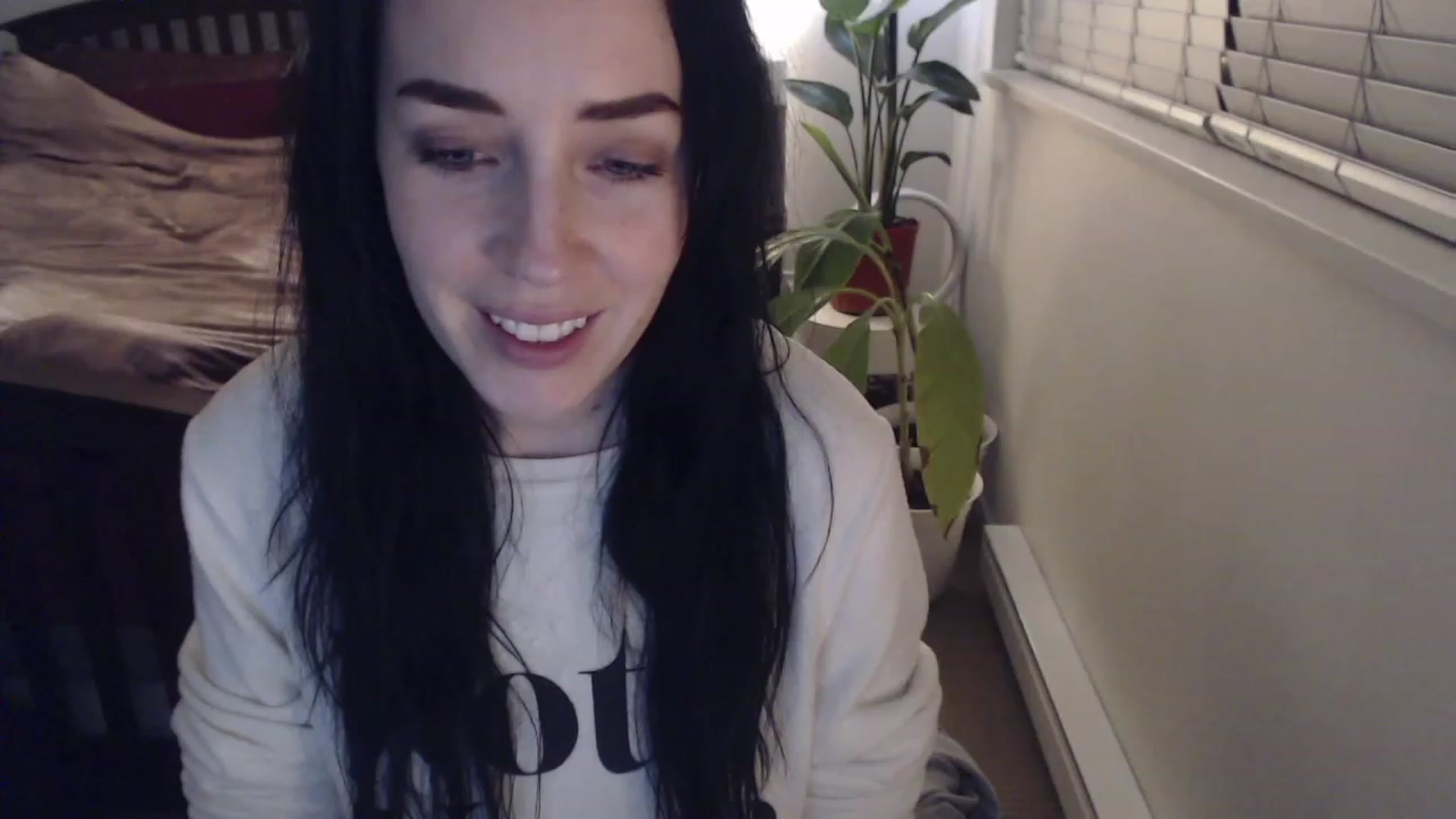 Gallery image thumbnail from AAAAAGHHHHHHH's myfreecams stream on, 02/01/2023, 04:10 image 18 of 20