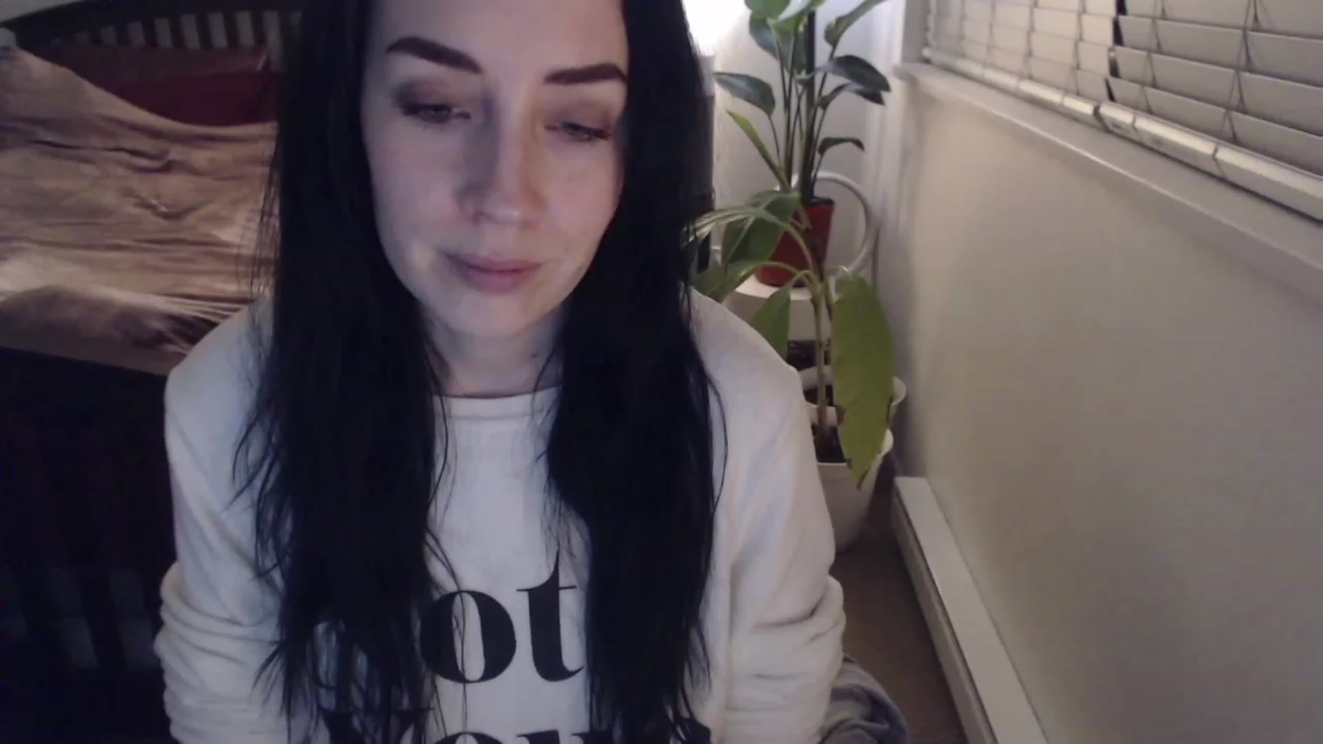 Gallery image thumbnail from AAAAAGHHHHHHH's myfreecams stream on, 02/01/2023, 04:10 image 17 of 20