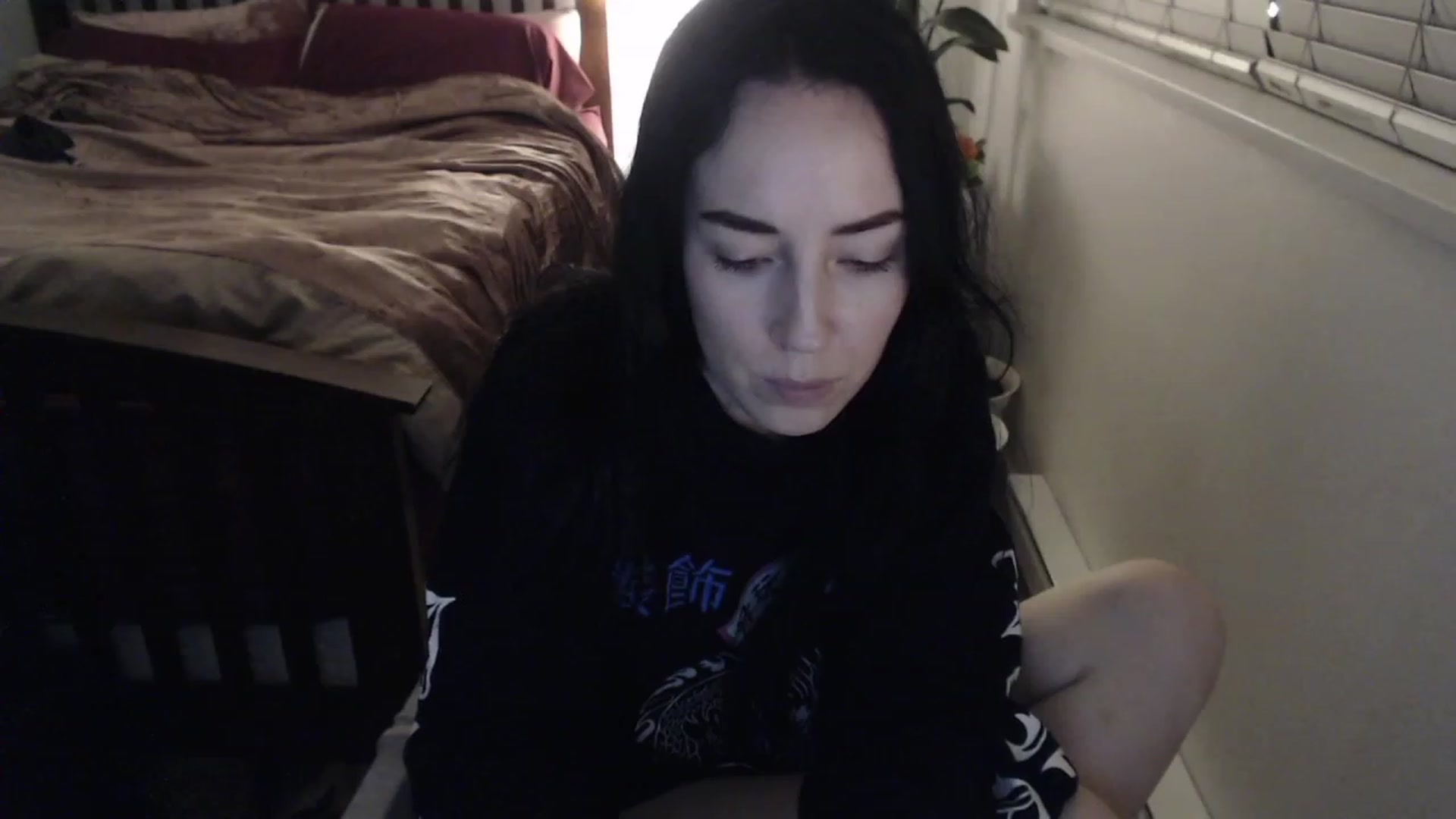 Gallery image thumbnail from AAAAAGHHHHHHH's myfreecams stream on, 02/17/2023, 04:50 image 12 of 20
