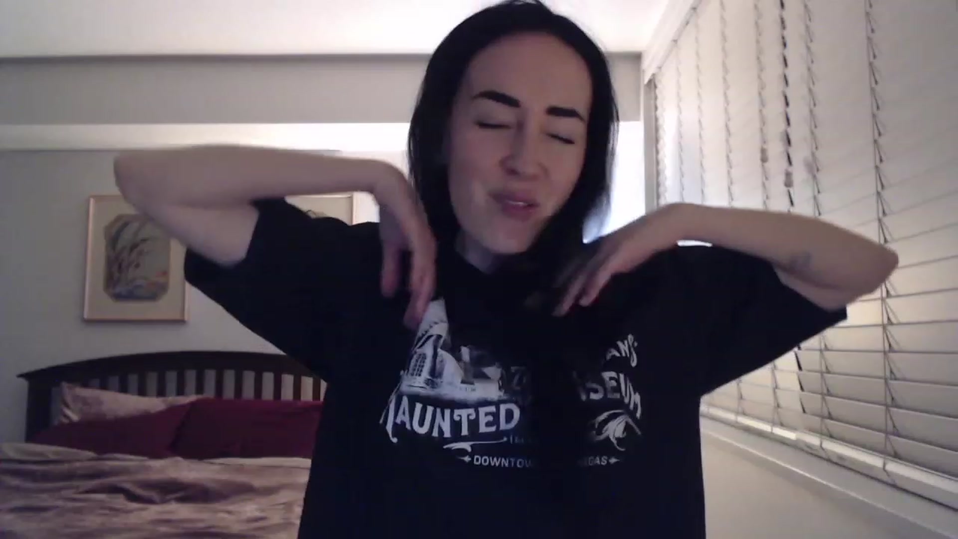 Gallery image thumbnail from AAAAAGHHHHHHH's myfreecams stream on, 02/24/2023, 04:46 image 15 of 20
