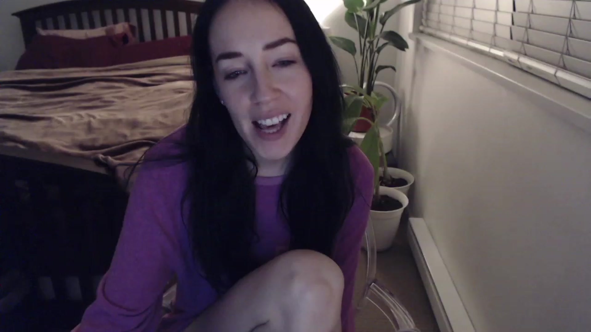 Gallery image thumbnail from AAAAAGHHHHHHH's myfreecams stream on, 03/01/2023, 04:46 image 14 of 20