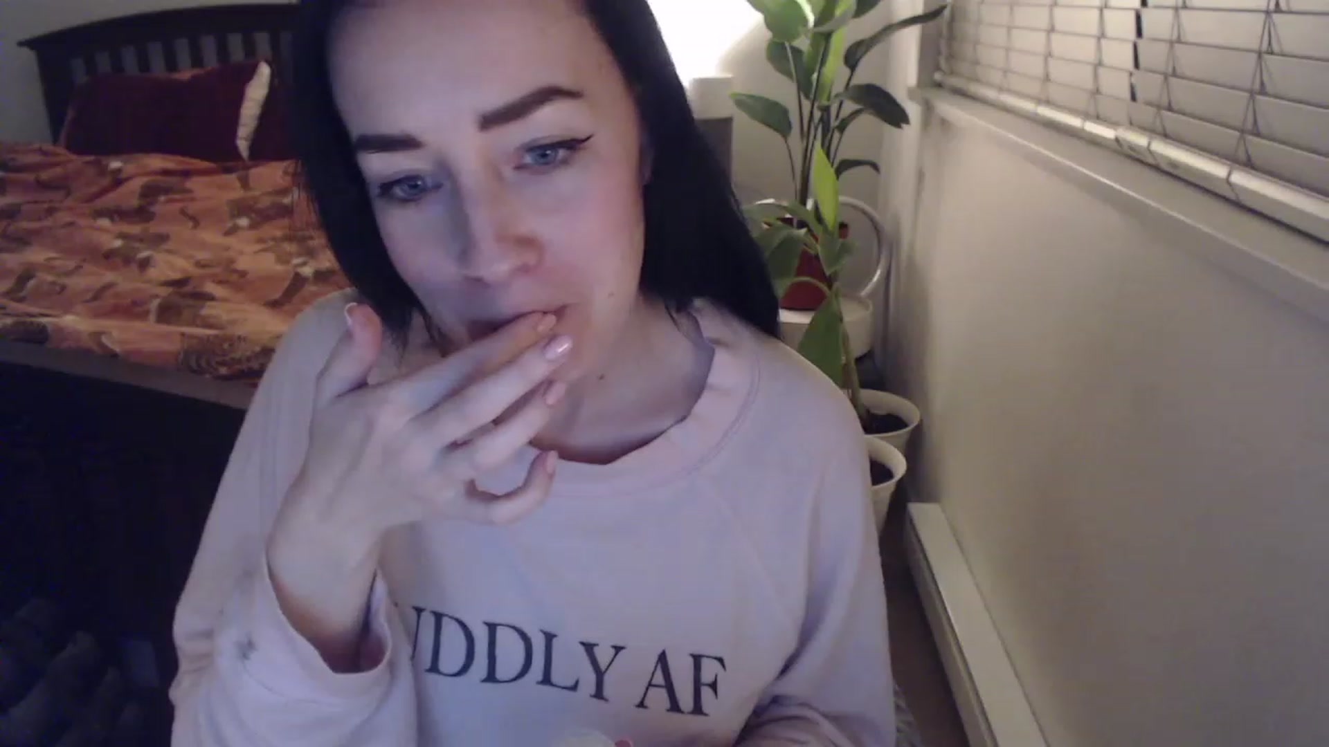 Gallery image thumbnail from AAAAAGHHHHHHH's myfreecams stream on, 03/13/2023, 04:47 image 13 of 20