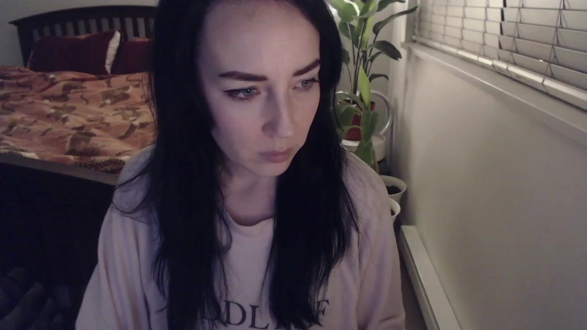 Gallery image thumbnail from AAAAAGHHHHHHH's myfreecams stream on, 03/13/2023, 05:30 image 10 of 20