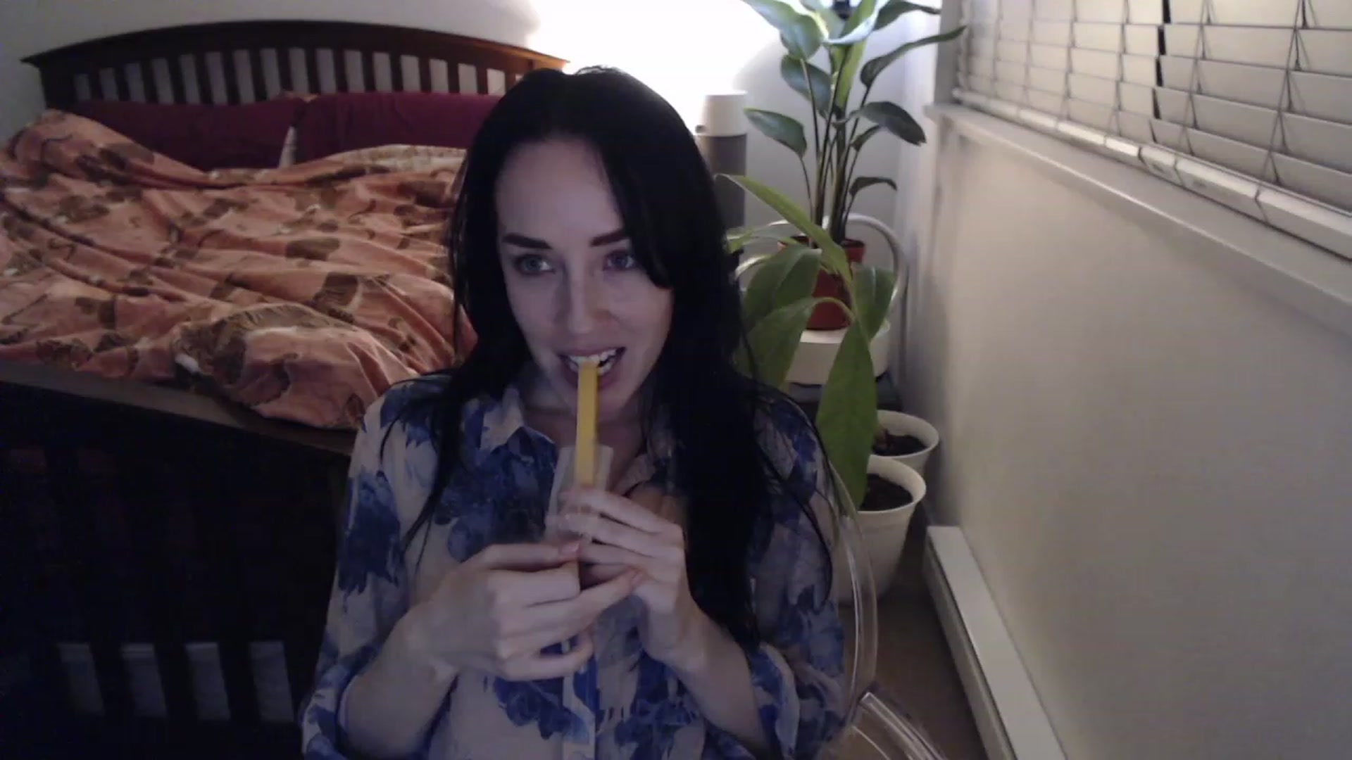 Gallery image thumbnail from AAAAAGHHHHHHH's myfreecams stream on, 03/22/2023, 04:46 image 2 of 20