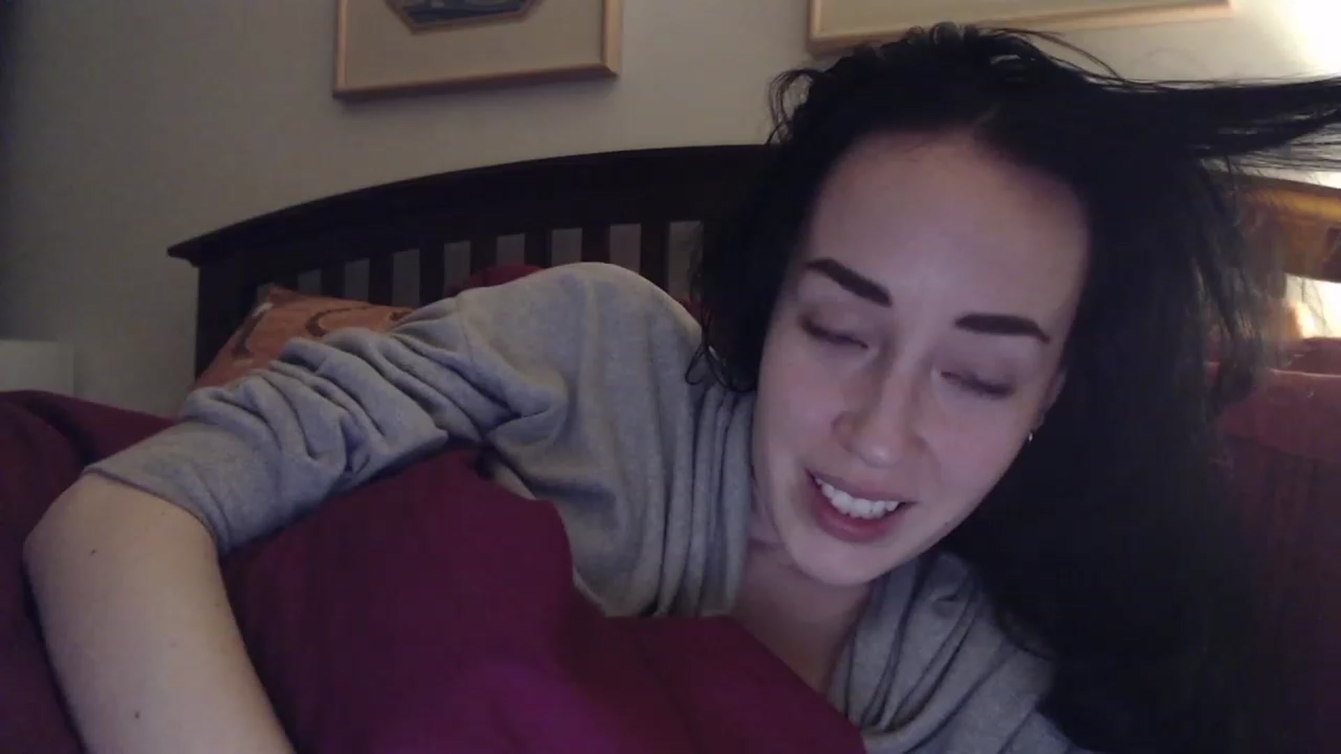 Gallery image thumbnail from AAAAAGHHHHHHH's myfreecams stream on, 04/01/2023, 04:25 image 6 of 20