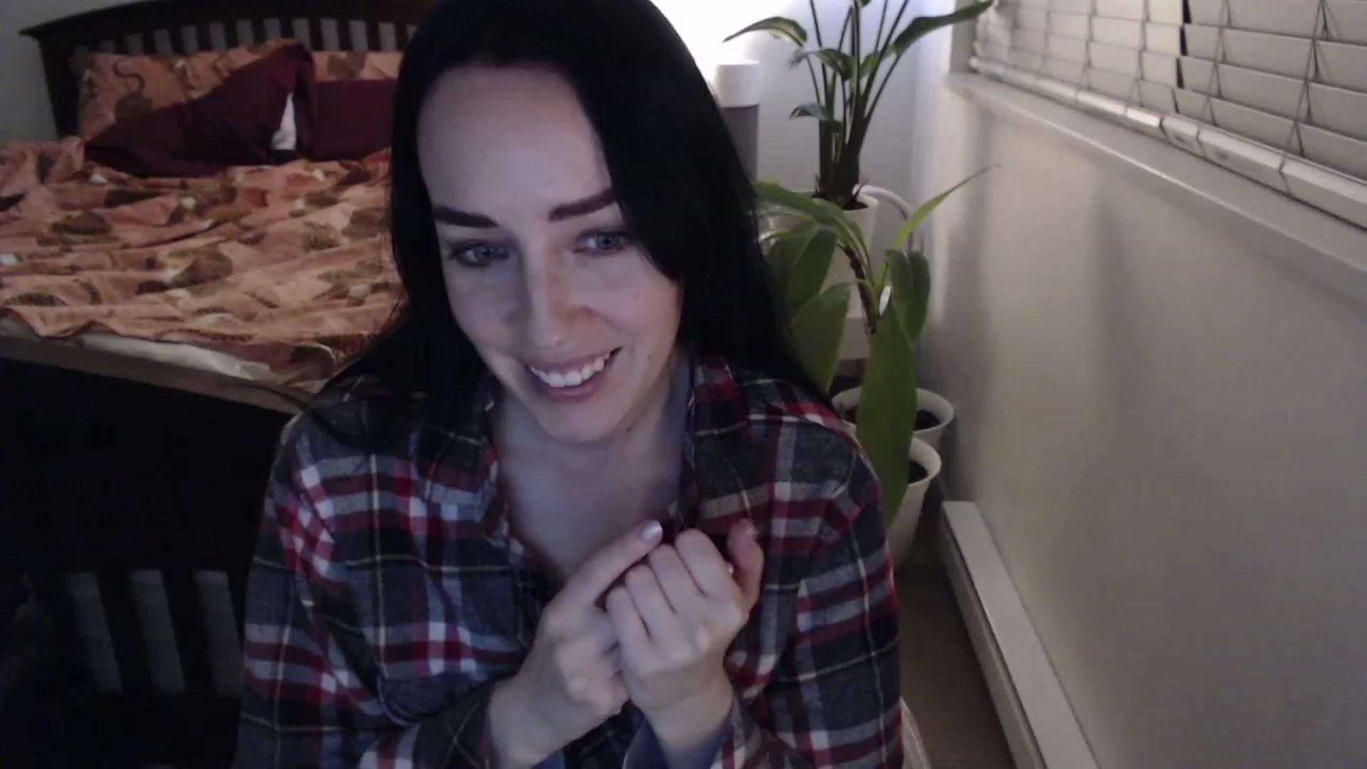 Gallery image thumbnail from AAAAAGHHHHHHH's myfreecams stream on, 04/18/2023, 04:54 image 15 of 20