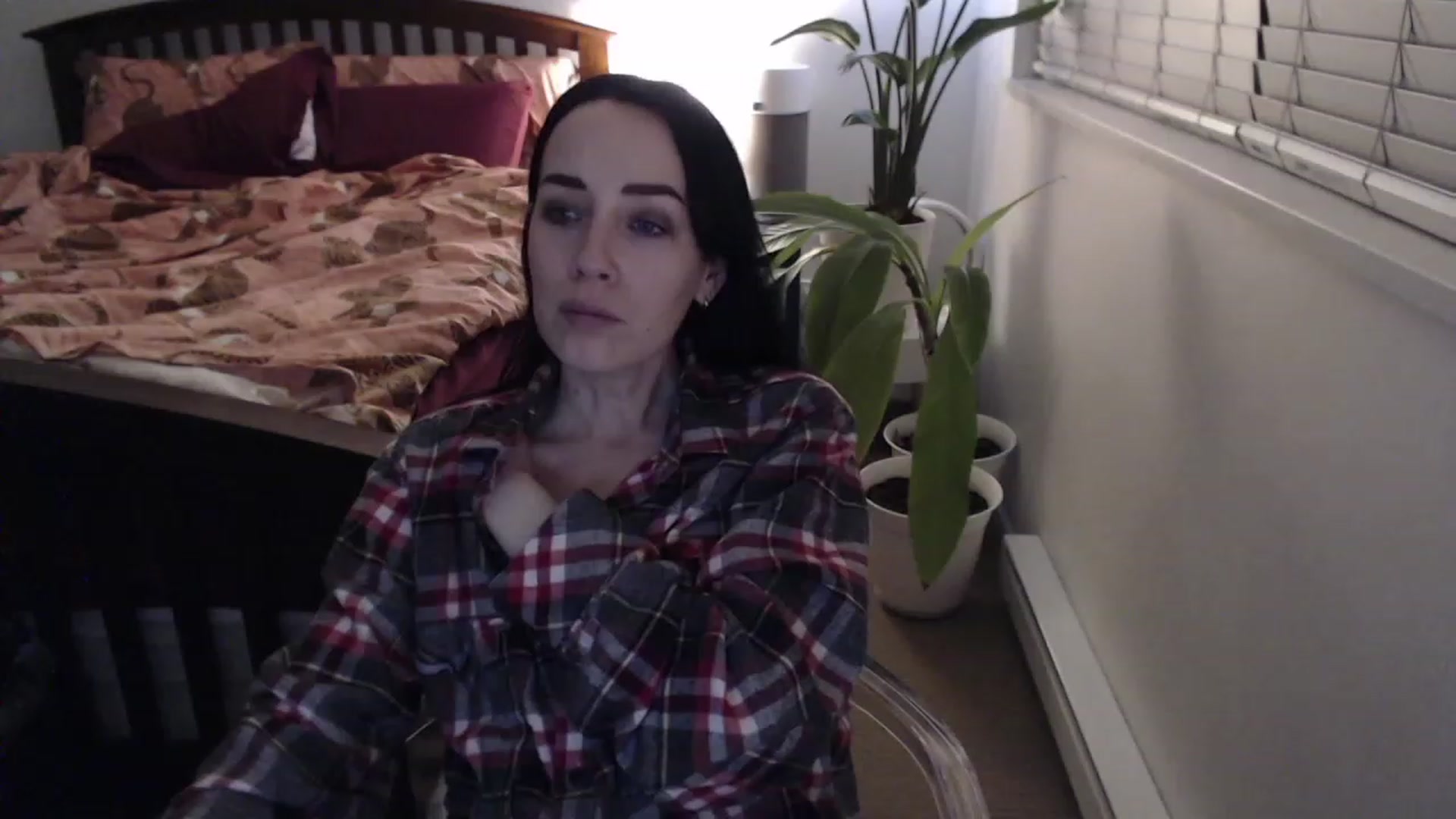 Gallery image thumbnail from AAAAAGHHHHHHH's myfreecams stream on, 04/18/2023, 04:54 image 11 of 20