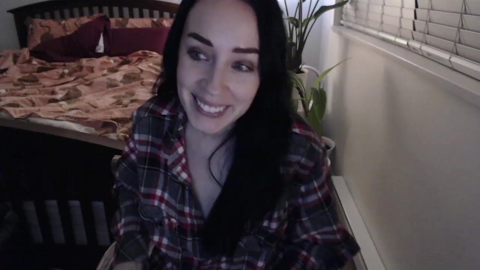 Gallery image thumbnail from AAAAAGHHHHHHH's myfreecams stream on, 04/18/2023, 04:54 image 1 of 20