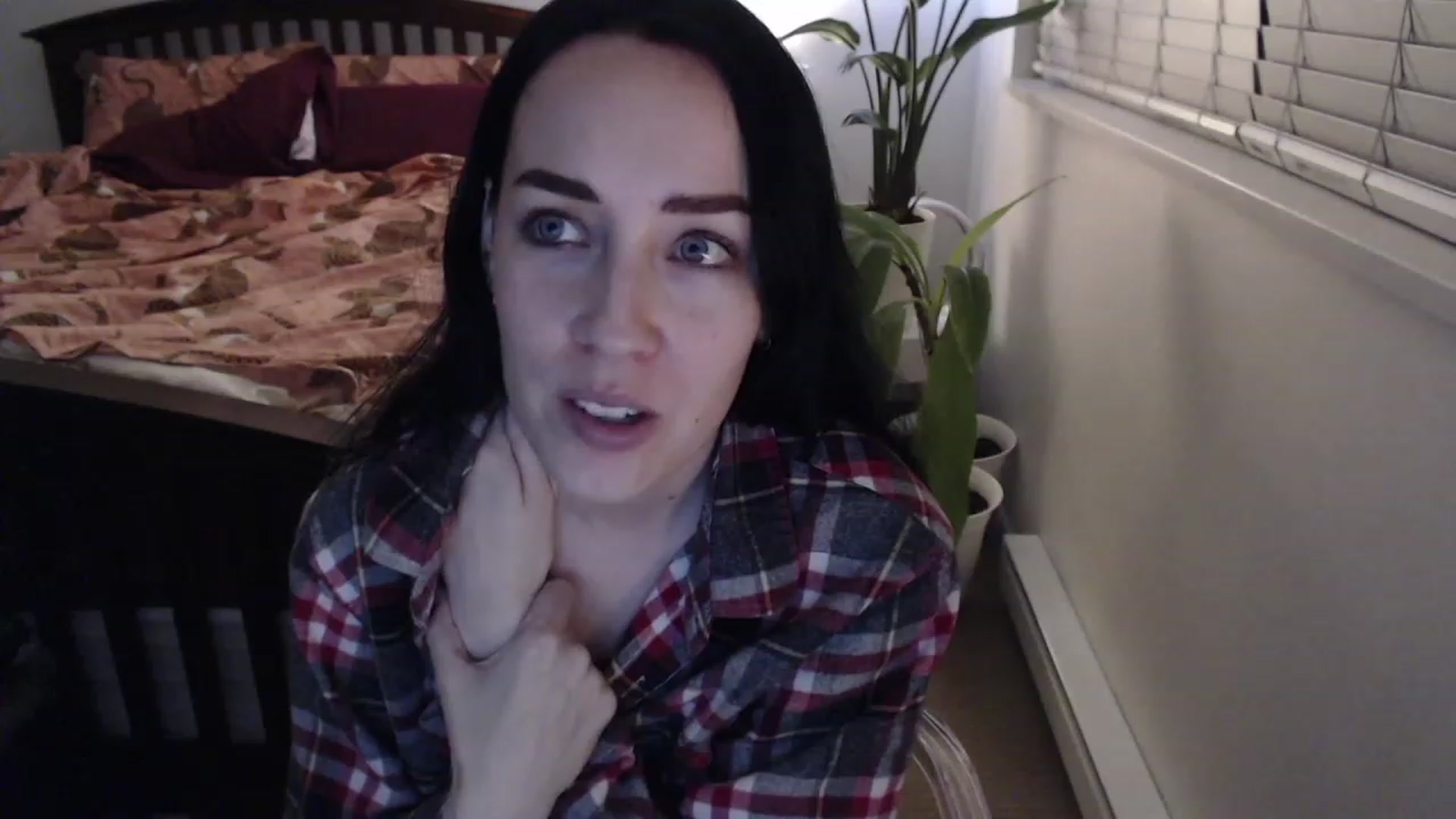 Gallery image thumbnail from AAAAAGHHHHHHH's myfreecams stream on, 04/18/2023, 04:54 image 12 of 20