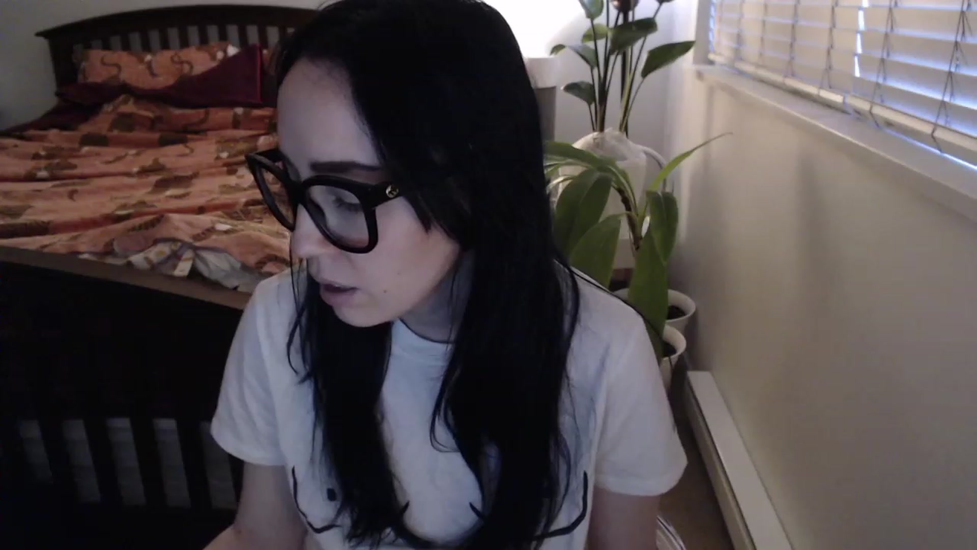 Gallery image thumbnail from AAAAAGHHHHHHH's myfreecams stream on, 04/19/2023, 04:09 image 10 of 20