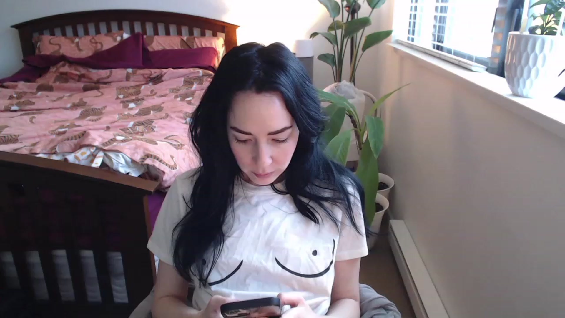 Gallery image thumbnail from AAAAAGHHHHHHH's myfreecams stream on, 04/19/2023, 04:09 image 1 of 20