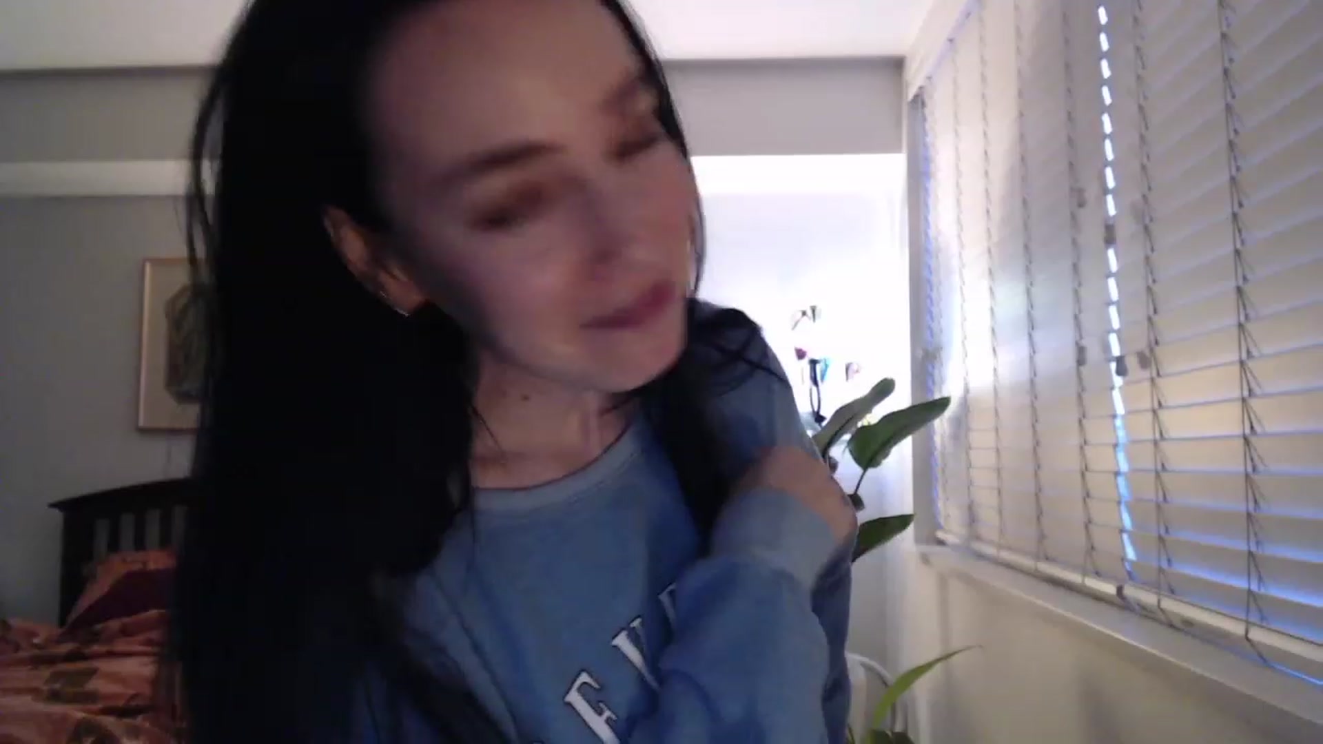 Gallery image thumbnail from AAAAAGHHHHHHH's myfreecams stream on, 04/21/2023, 03:54 image 9 of 20