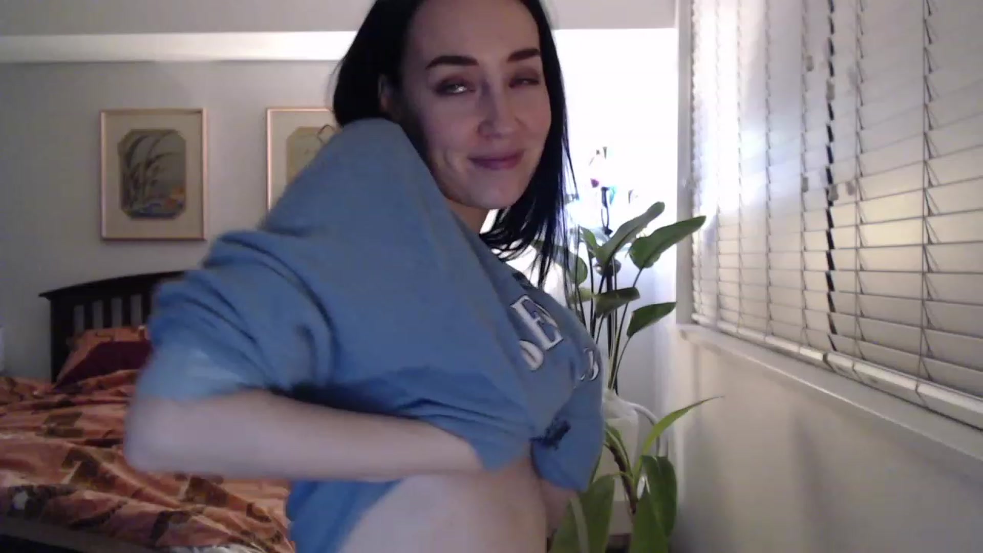 Gallery image thumbnail from AAAAAGHHHHHHH's myfreecams stream on, 04/21/2023, 03:54 image 20 of 20