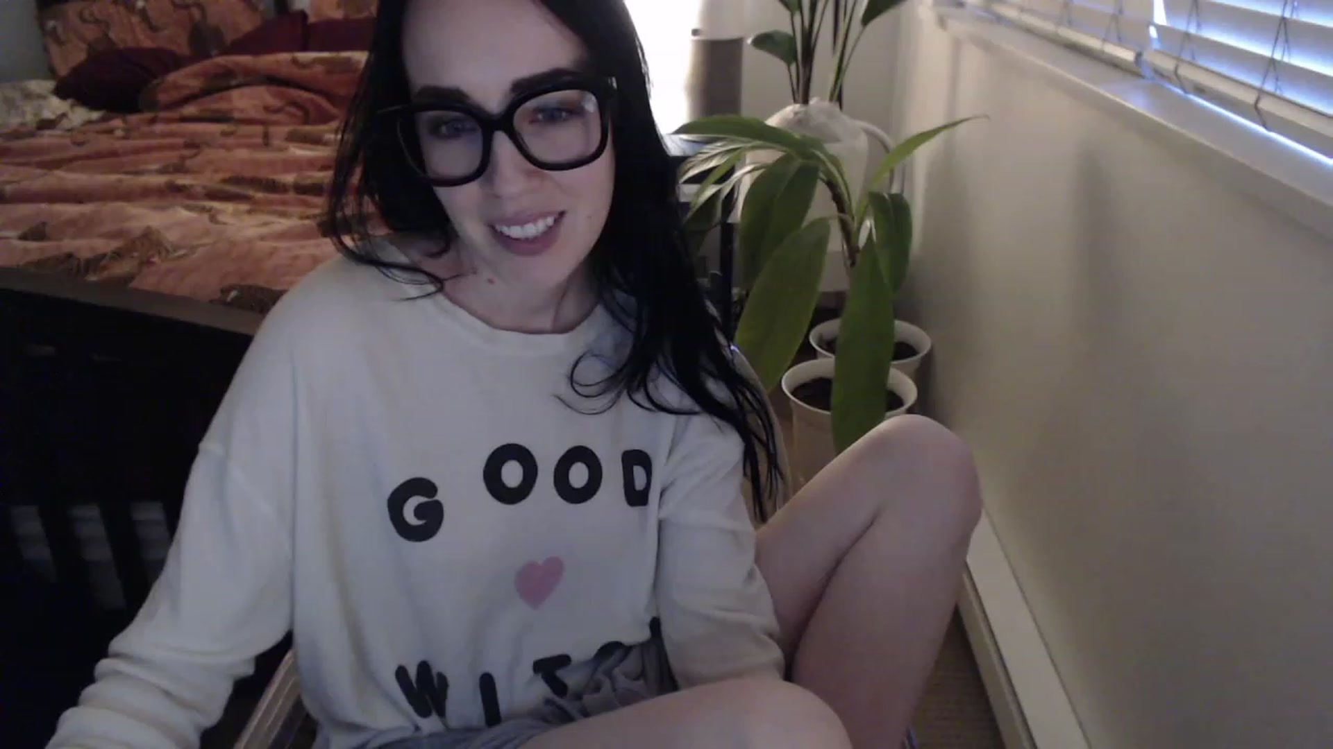 Gallery image thumbnail from AAAAAGHHHHHHH's myfreecams stream on, 04/22/2023, 03:05 image 15 of 20