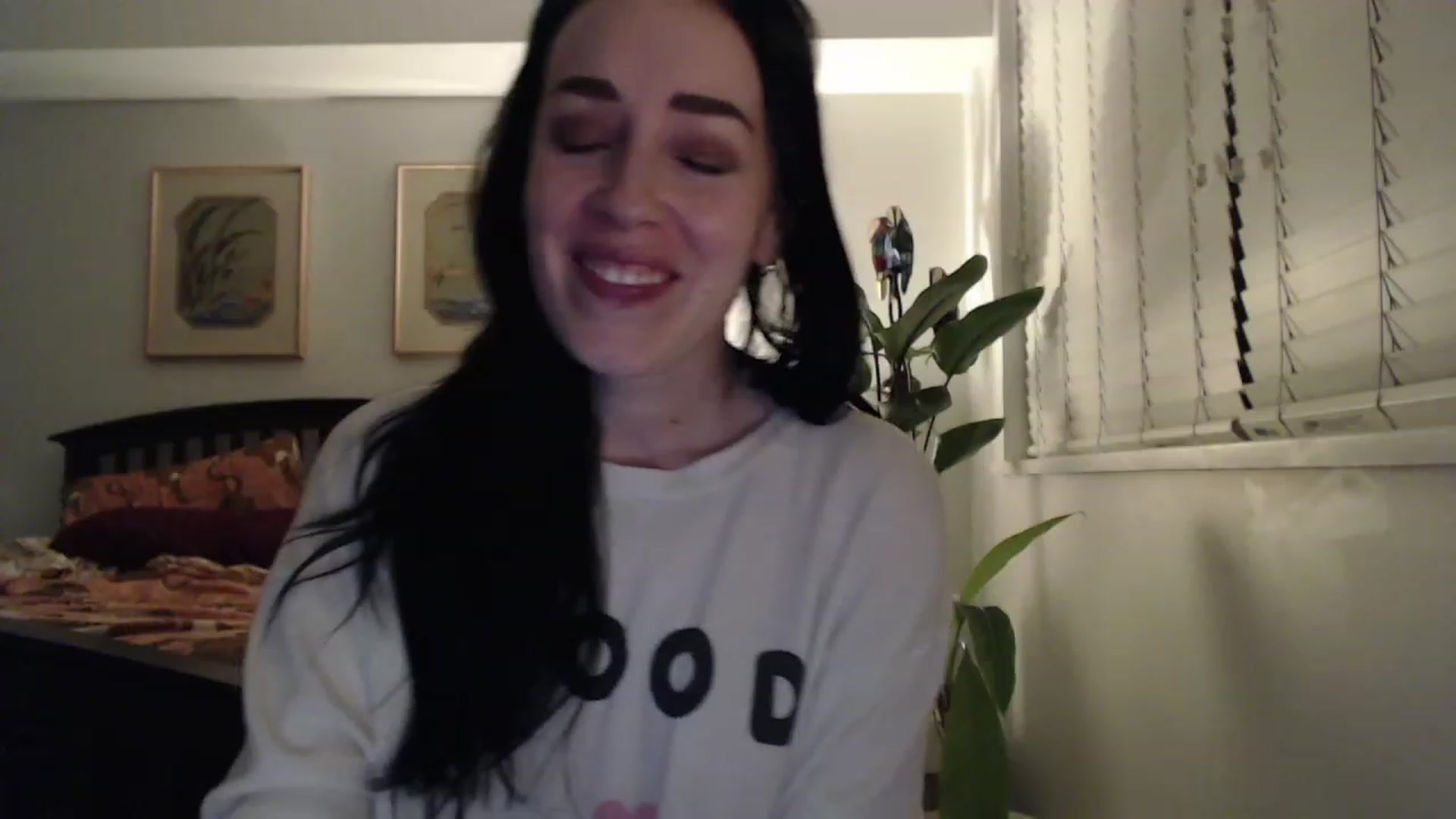 Gallery image thumbnail from AAAAAGHHHHHHH's myfreecams stream on, 04/22/2023, 05:04 image 19 of 20