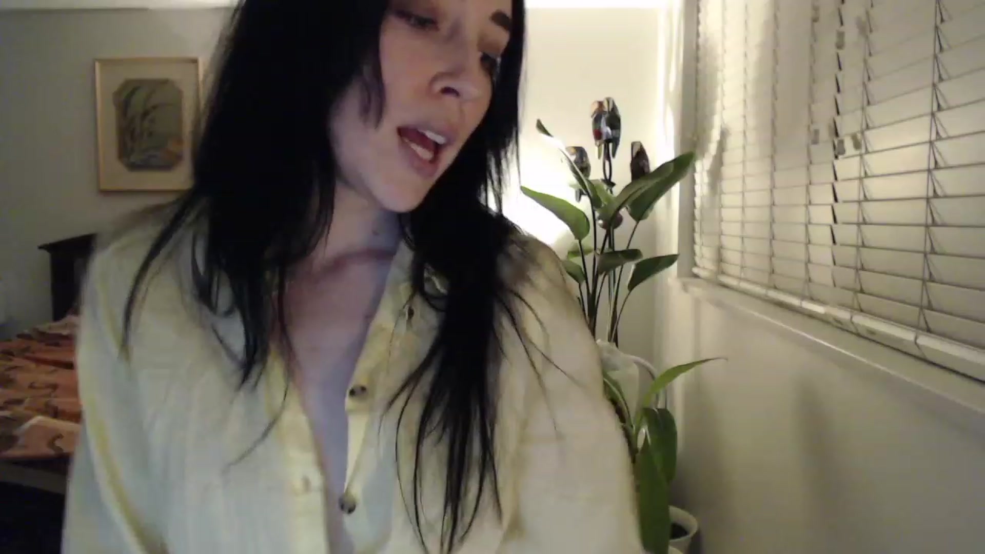 Gallery image thumbnail from AAAAAGHHHHHHH's myfreecams stream on, 04/25/2023, 05:03 image 19 of 20