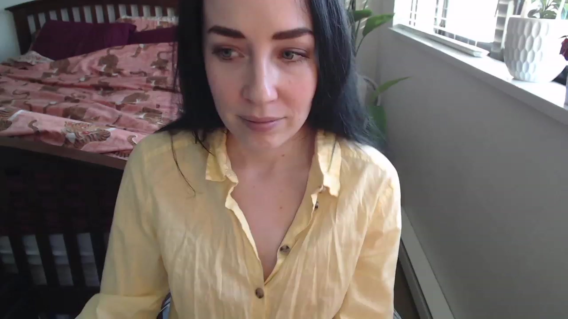 Gallery image thumbnail from AAAAAGHHHHHHH's myfreecams stream on, 04/25/2023, 05:03 image 4 of 20