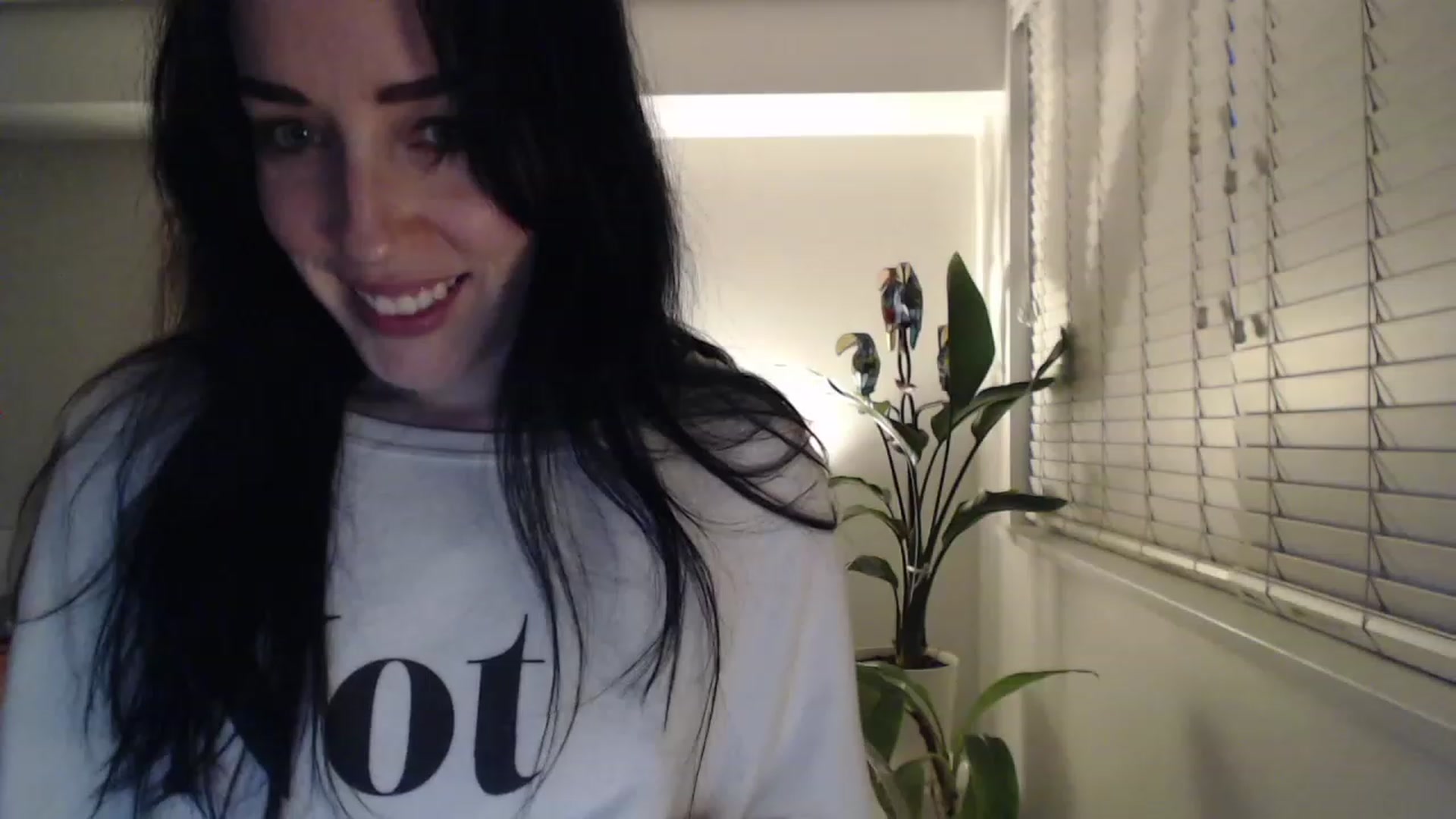 Gallery image thumbnail from AAAAAGHHHHHHH's myfreecams stream on, 05/09/2023, 04:20 image 8 of 20