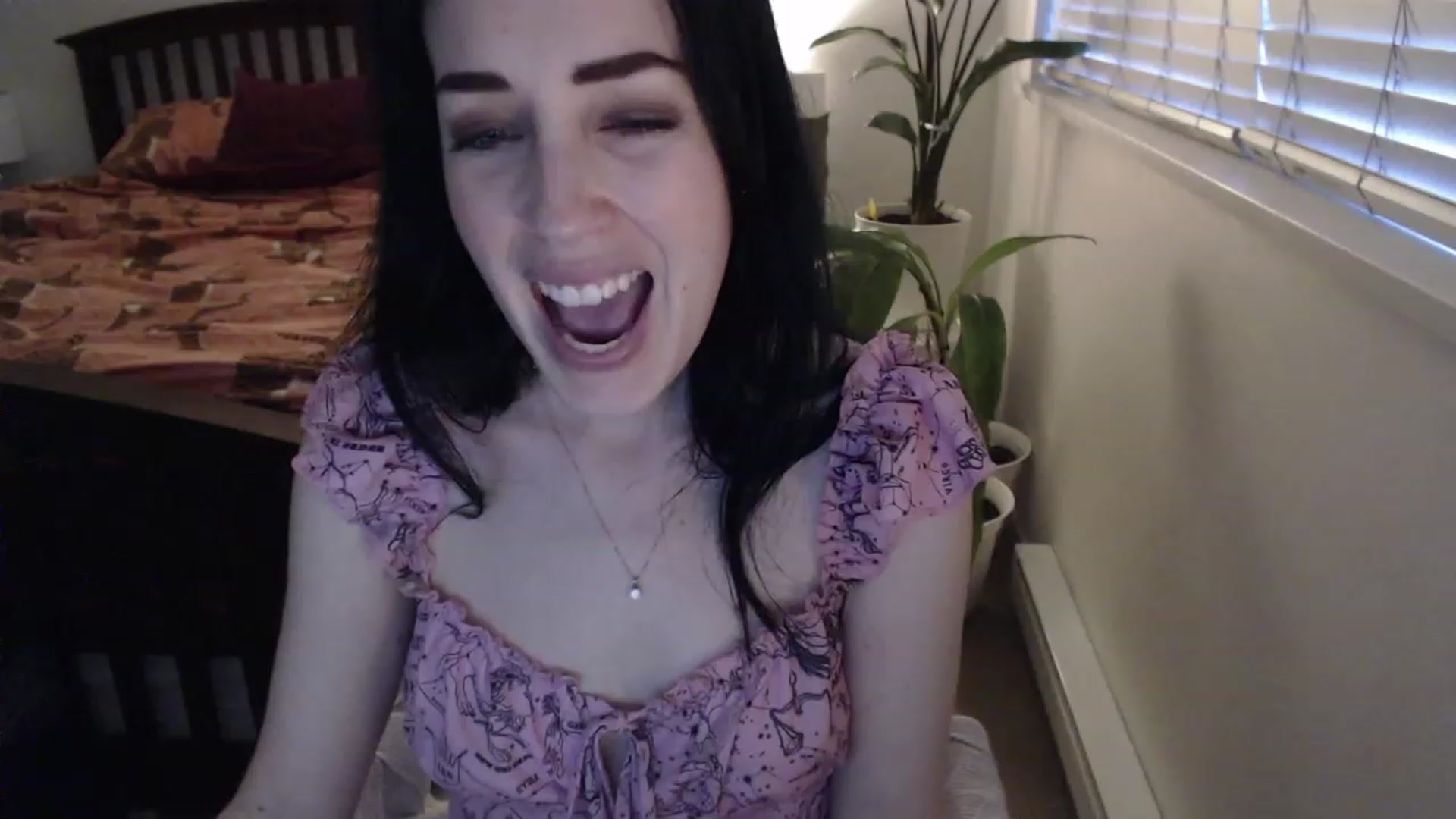 Gallery image thumbnail from AAAAAGHHHHHHH's myfreecams stream on, 05/14/2023, 04:22 image 8 of 20