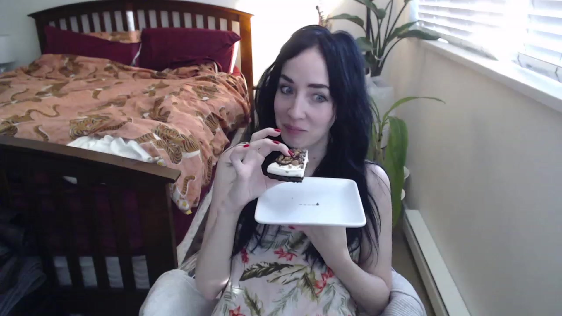Gallery image thumbnail from AAAAAGHHHHHHH's myfreecams stream on, 05/28/2023, 03:07 image 17 of 20