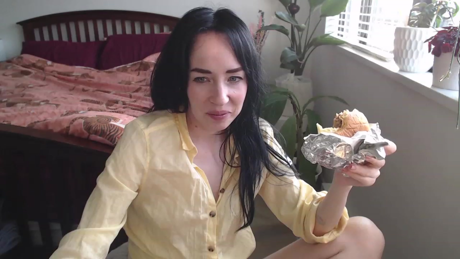 Gallery image thumbnail from AAAAAGHHHHHHH's myfreecams stream on, 06/03/2023, 03:25 image 13 of 20