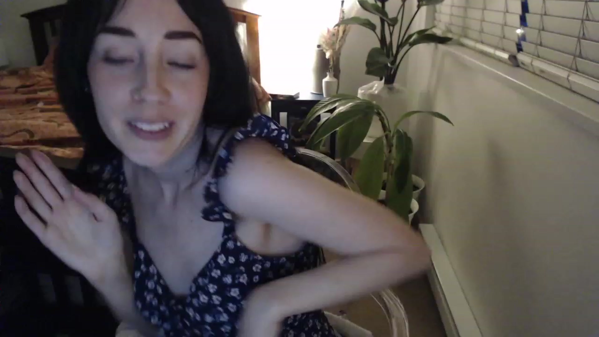 Gallery image thumbnail from AAAAAGHHHHHHH's myfreecams stream on, 06/04/2023, 04:50 image 16 of 20