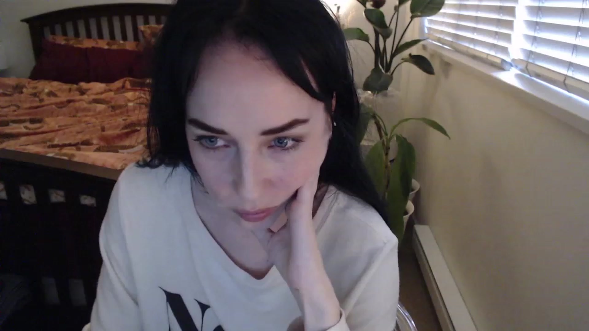 Gallery image thumbnail from AAAAAGHHHHHHH's myfreecams stream on, 06/15/2023, 04:01 image 19 of 20