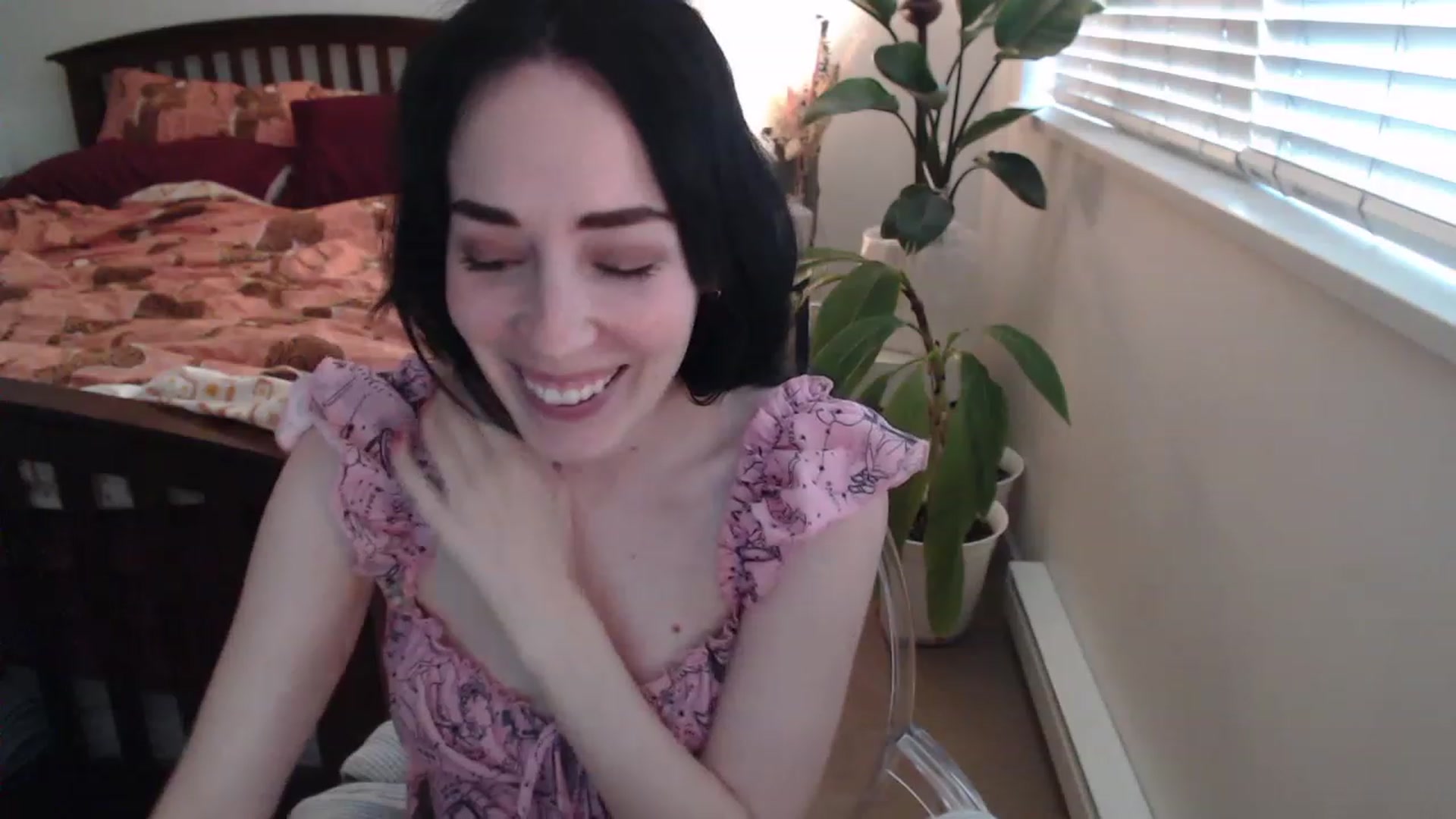 Gallery image thumbnail from AAAAAGHHHHHHH's myfreecams stream on, 06/18/2023, 03:38 image 16 of 20
