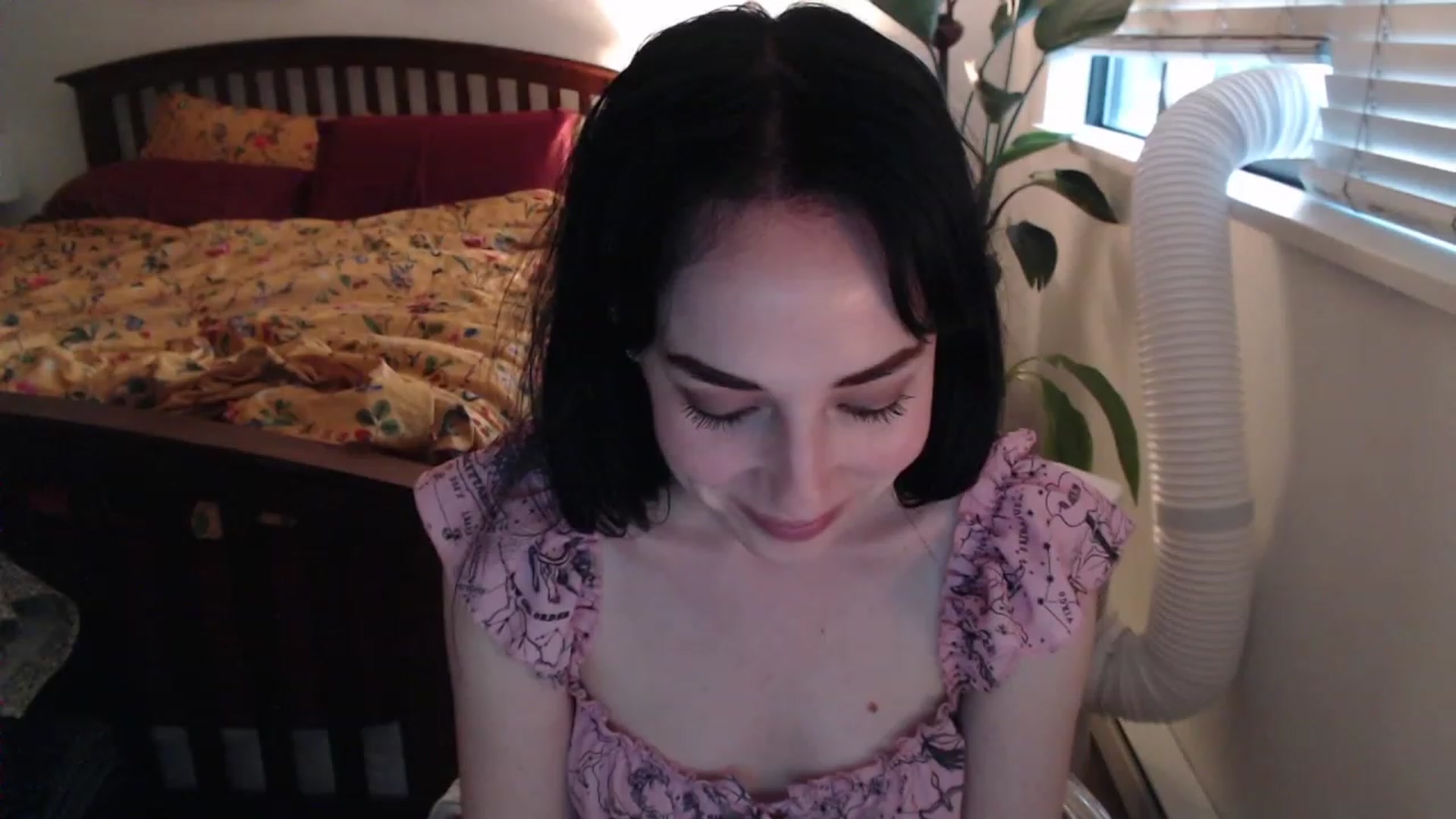Gallery image thumbnail from AAAAAGHHHHHHH's myfreecams stream on, 07/05/2023, 05:15 image 10 of 20