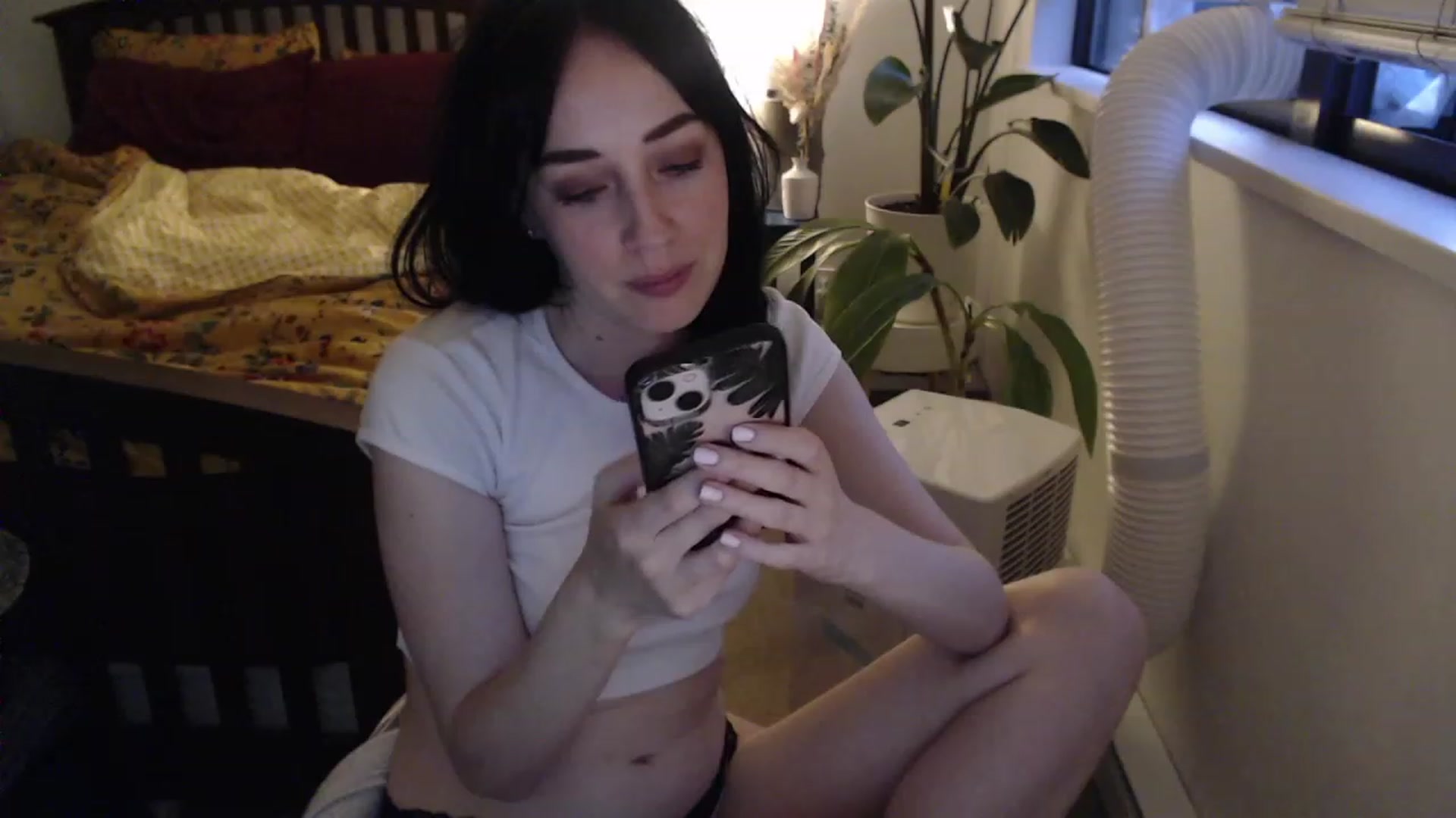Gallery image thumbnail from AAAAAGHHHHHHH's myfreecams stream on, 07/07/2023, 05:03 image 12 of 20
