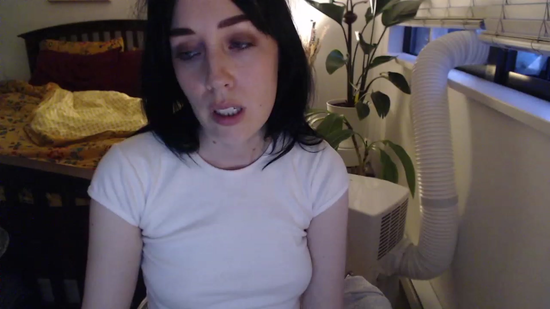 Gallery image thumbnail from AAAAAGHHHHHHH's myfreecams stream on, 07/07/2023, 05:03 image 14 of 20
