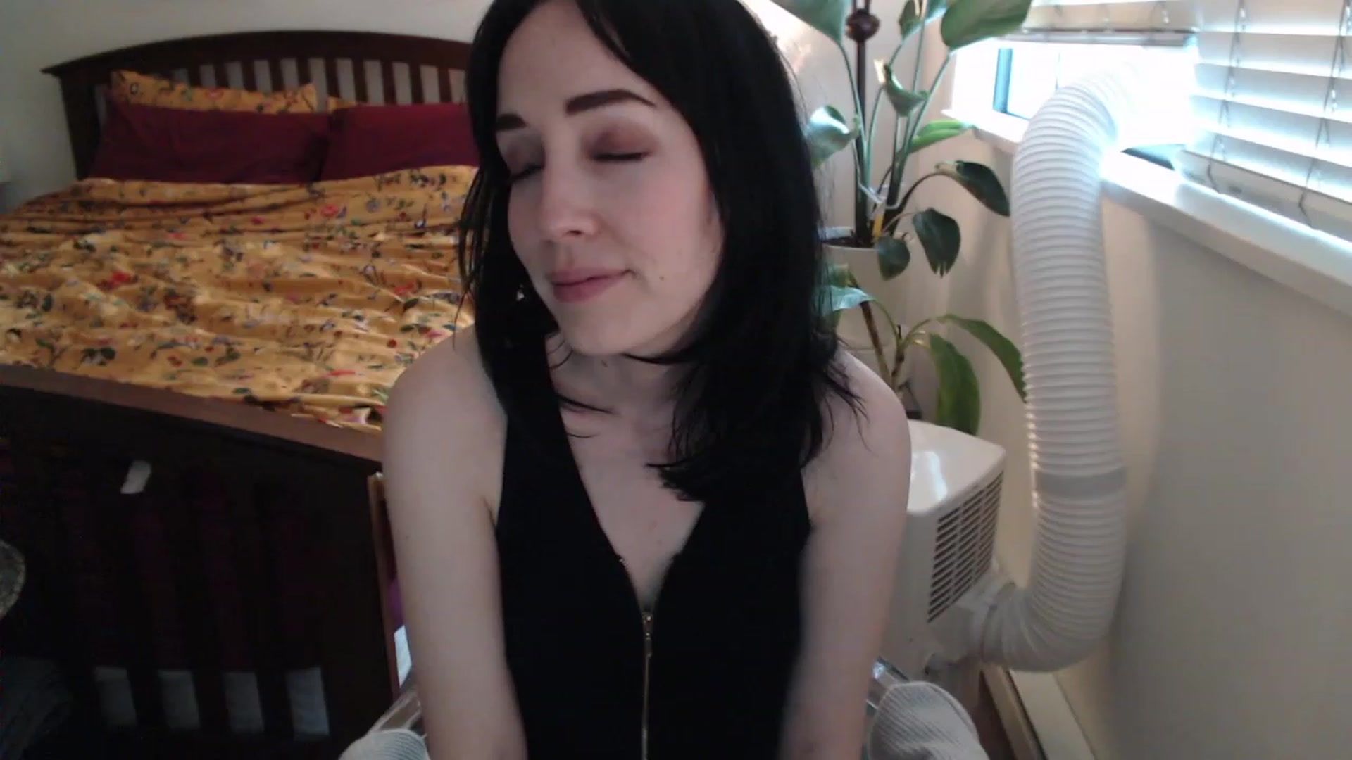 Gallery image thumbnail from AAAAAGHHHHHHH's myfreecams stream on, 07/08/2023, 03:53 image 12 of 20