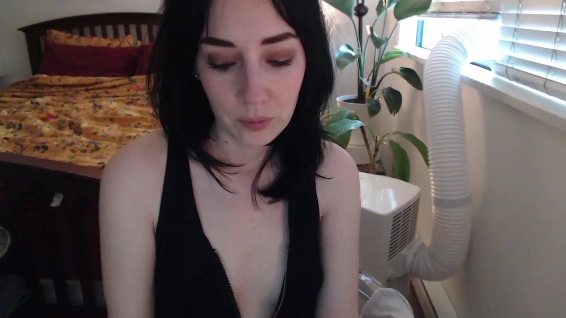 Gallery image thumbnail from AAAAAGHHHHHHH's myfreecams stream on, 07/08/2023, 03:53 image 15 of 20