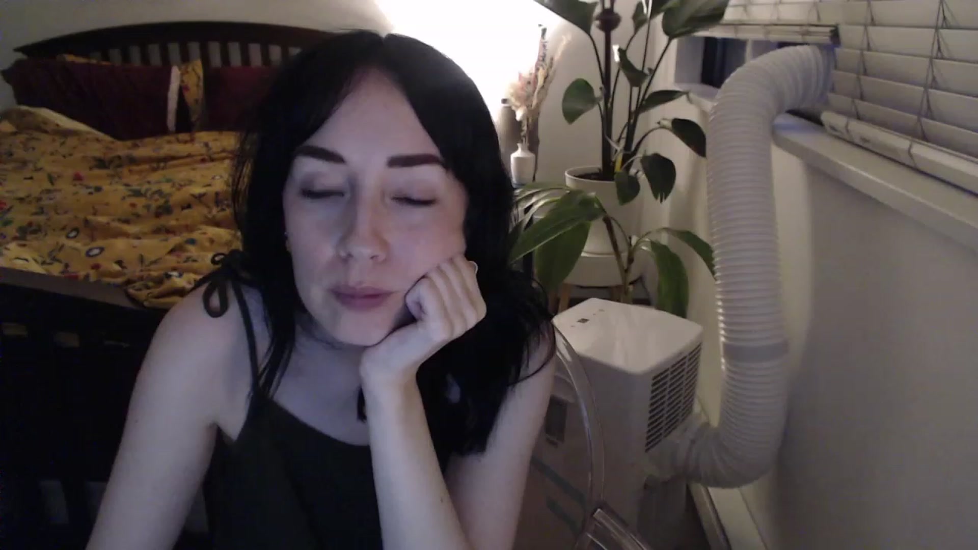 Gallery image thumbnail from AAAAAGHHHHHHH's myfreecams stream on, 07/09/2023, 05:23 image 17 of 20