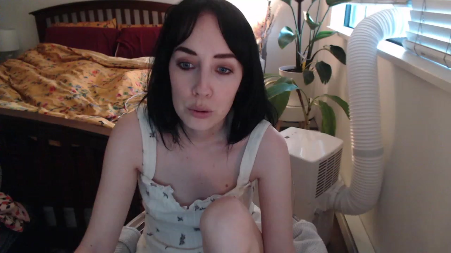 Gallery image thumbnail from AAAAAGHHHHHHH's myfreecams stream on, 07/12/2023, 04:37 image 11 of 20