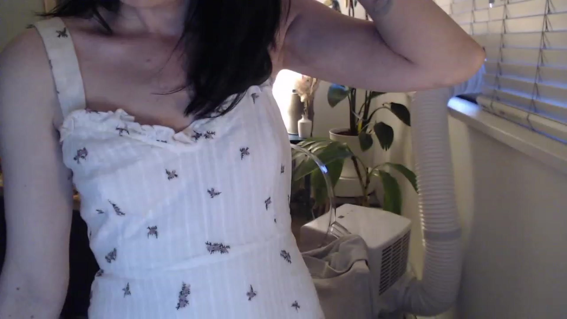 Gallery image thumbnail from AAAAAGHHHHHHH's myfreecams stream on, 07/12/2023, 04:37 image 20 of 20