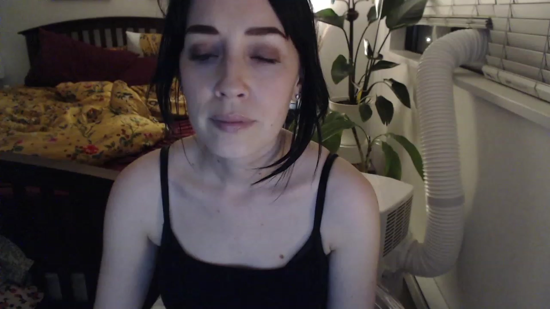 Gallery image thumbnail from AAAAAGHHHHHHH's myfreecams stream on, 07/18/2023, 05:48 image 6 of 20