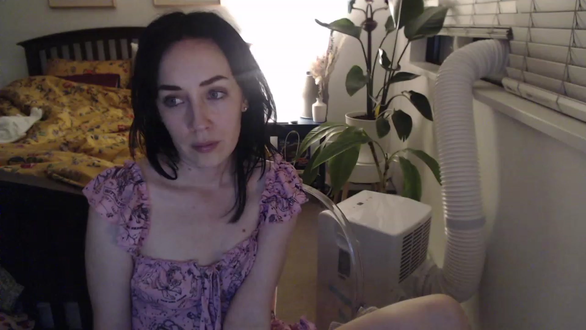 Gallery image thumbnail from AAAAAGHHHHHHH's myfreecams stream on, 07/19/2023, 05:45 image 18 of 20