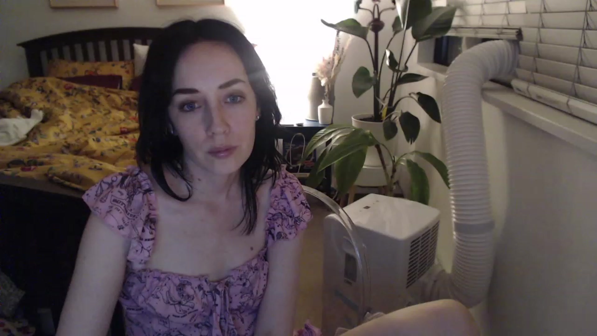 Gallery image thumbnail from AAAAAGHHHHHHH's myfreecams stream on, 07/19/2023, 05:45 image 19 of 20