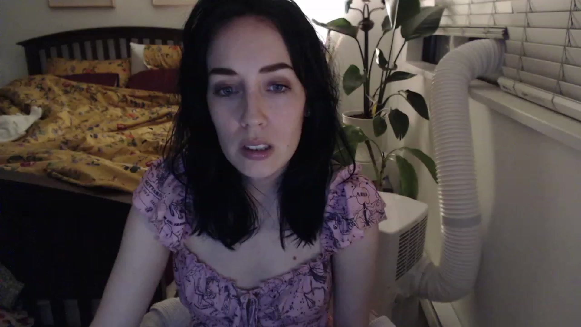 Gallery image thumbnail from AAAAAGHHHHHHH's myfreecams stream on, 07/19/2023, 05:45 image 4 of 20