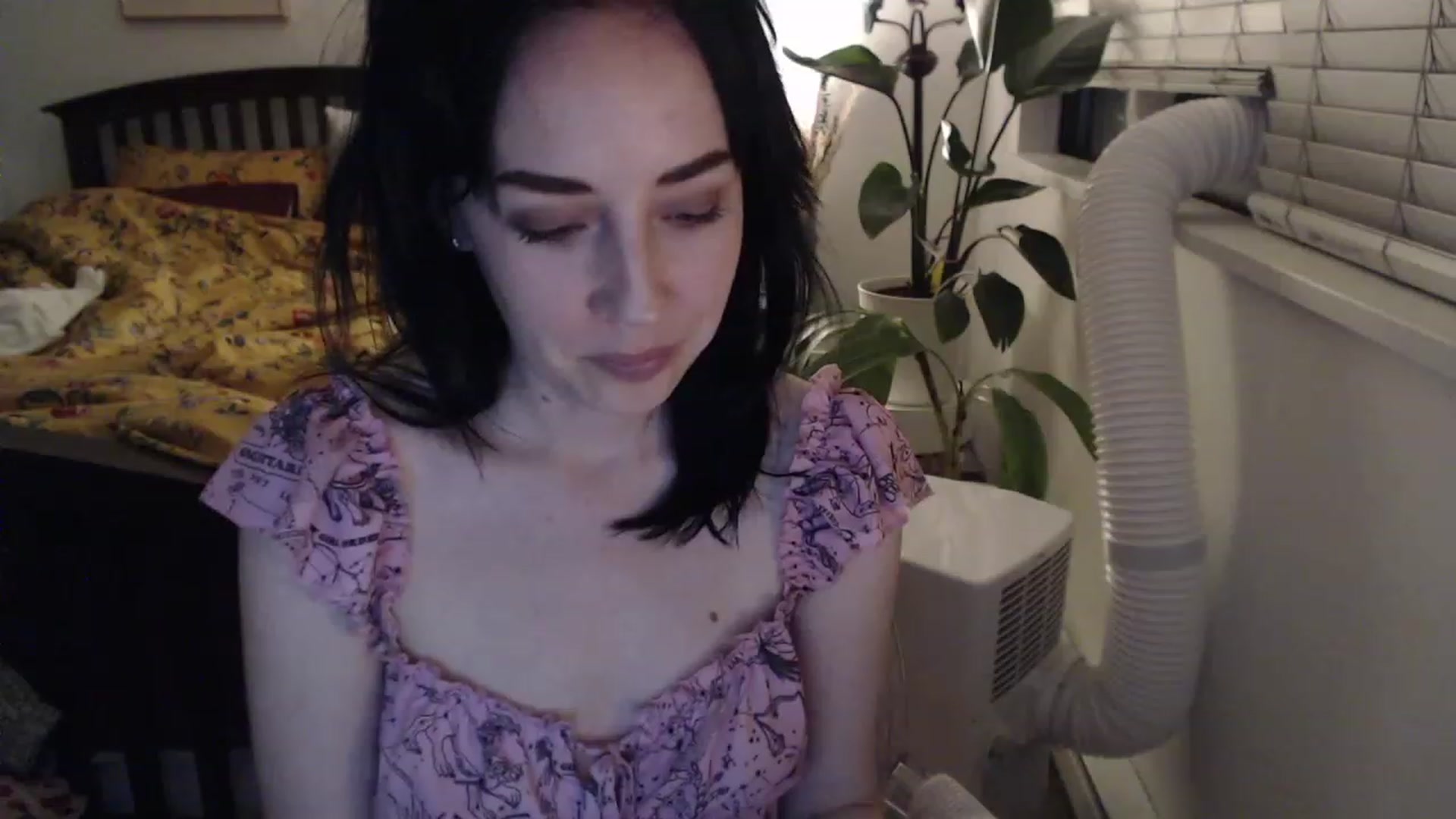Gallery image thumbnail from AAAAAGHHHHHHH's myfreecams stream on, 07/19/2023, 05:45 image 9 of 20