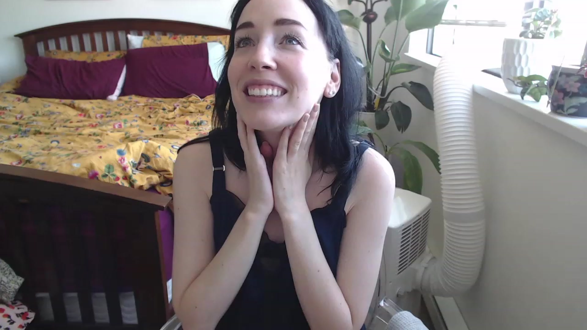 Gallery image thumbnail from AAAAAGHHHHHHH's myfreecams stream on, 07/20/2023, 02:35 image 3 of 20